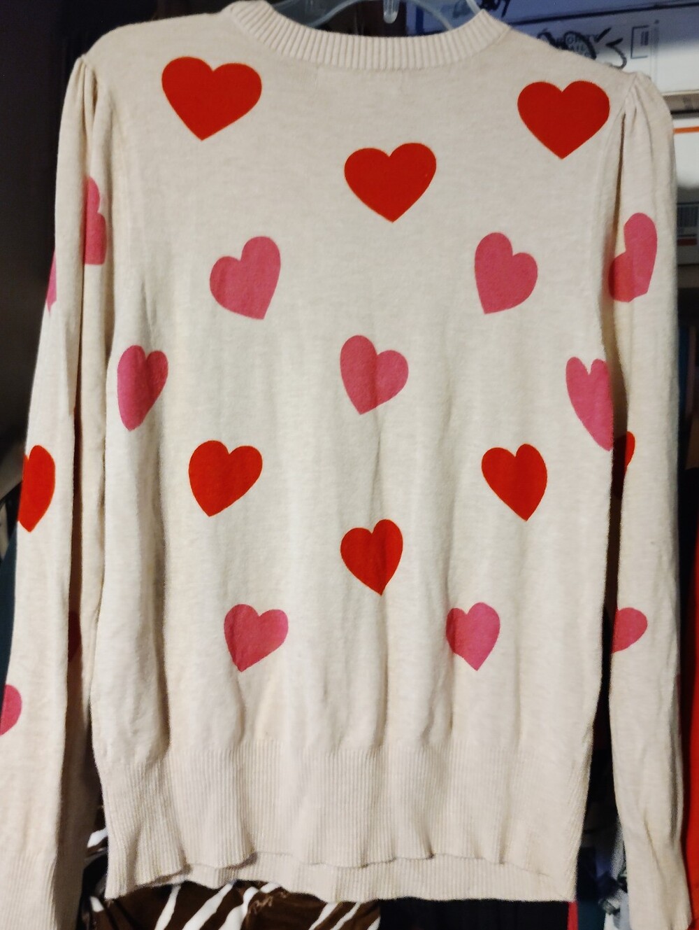 Marled By REUNITED Clothing Beige Sweater w Red Hearts Size L